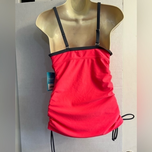 Free Country women’s color block tankini swim suit top only NWT Sz S 4/6. M4 - Picture 2 of 7